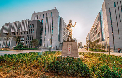 中国地质大学(武汉)非全日制研究生校园图片