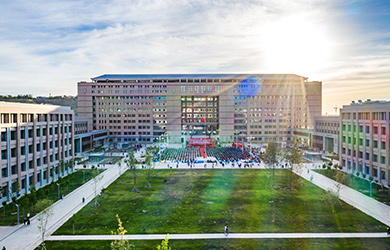 新疆医科大学在职博士校园图片