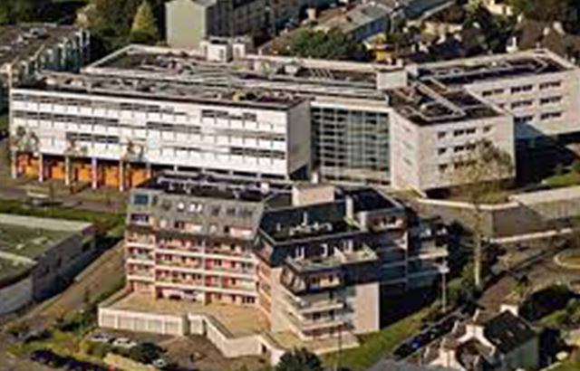 法国高等电子与数字工程师学院校园图片