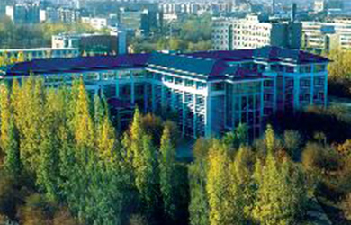 新疆财经大学在职研究生校园图片
